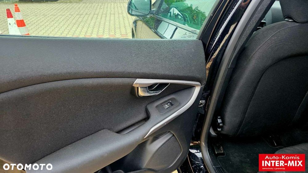 Volvo V40 - 33