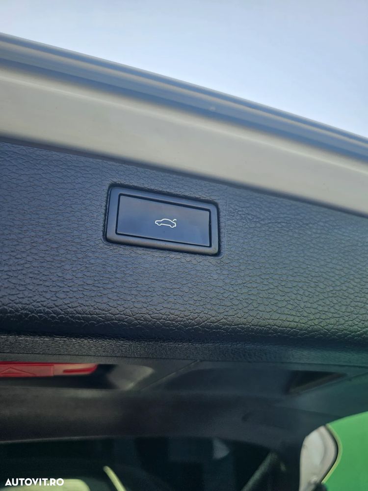 Volkswagen Passat - 28