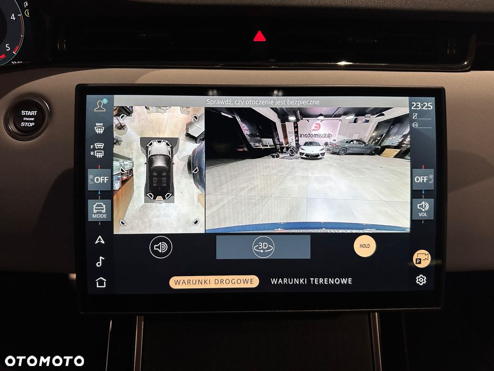 Land Rover Range Rover Evoque - 32