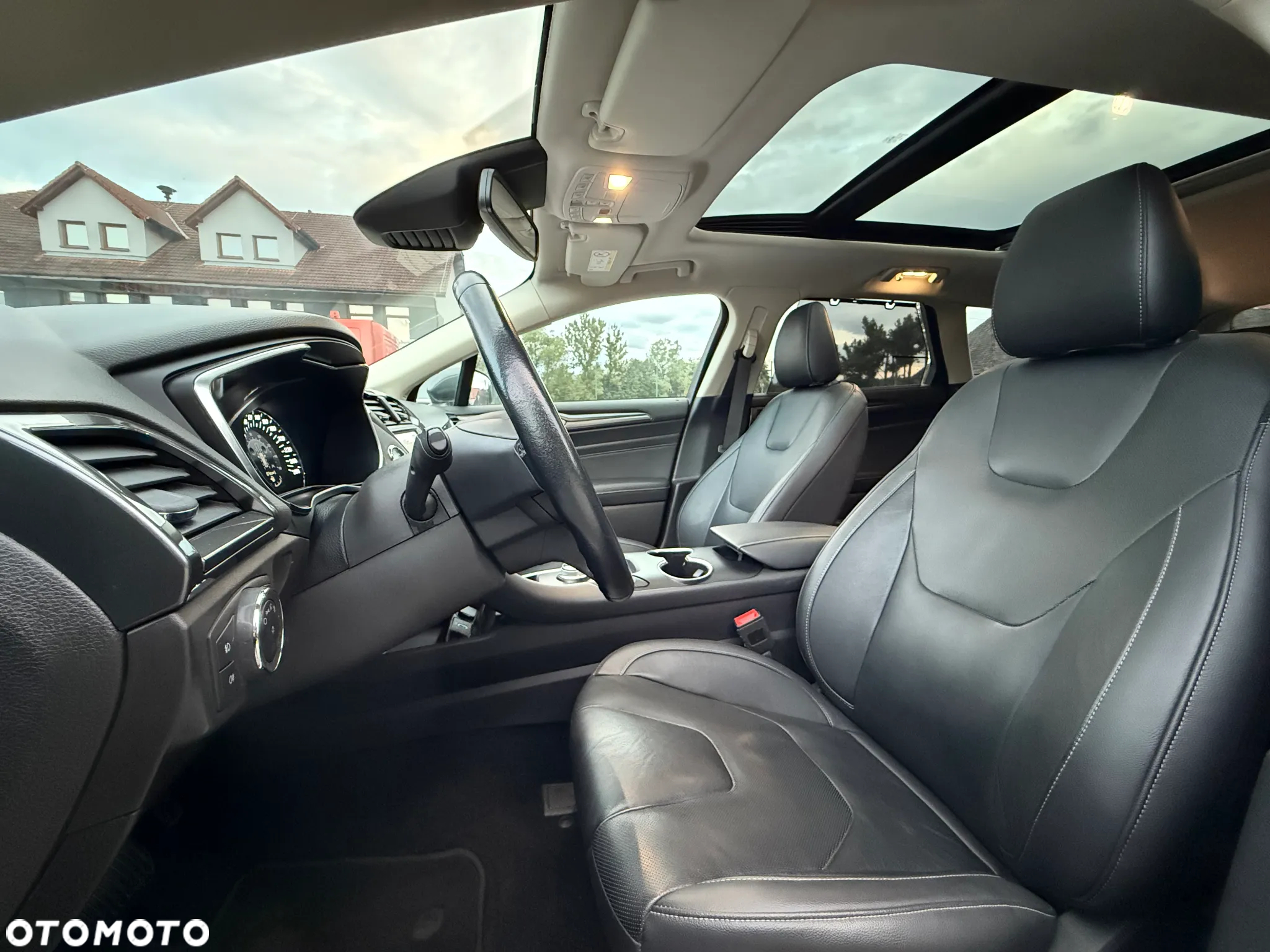 Ford Mondeo 2.0 EcoBlue Titanium - 12