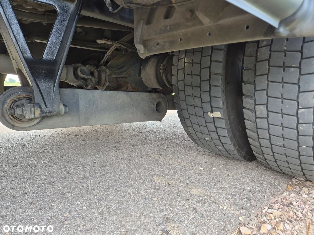 Mercedes-Benz Atego 1224 z Niemiec 9m kontener izoterma podział manual 1222 okazja - 31