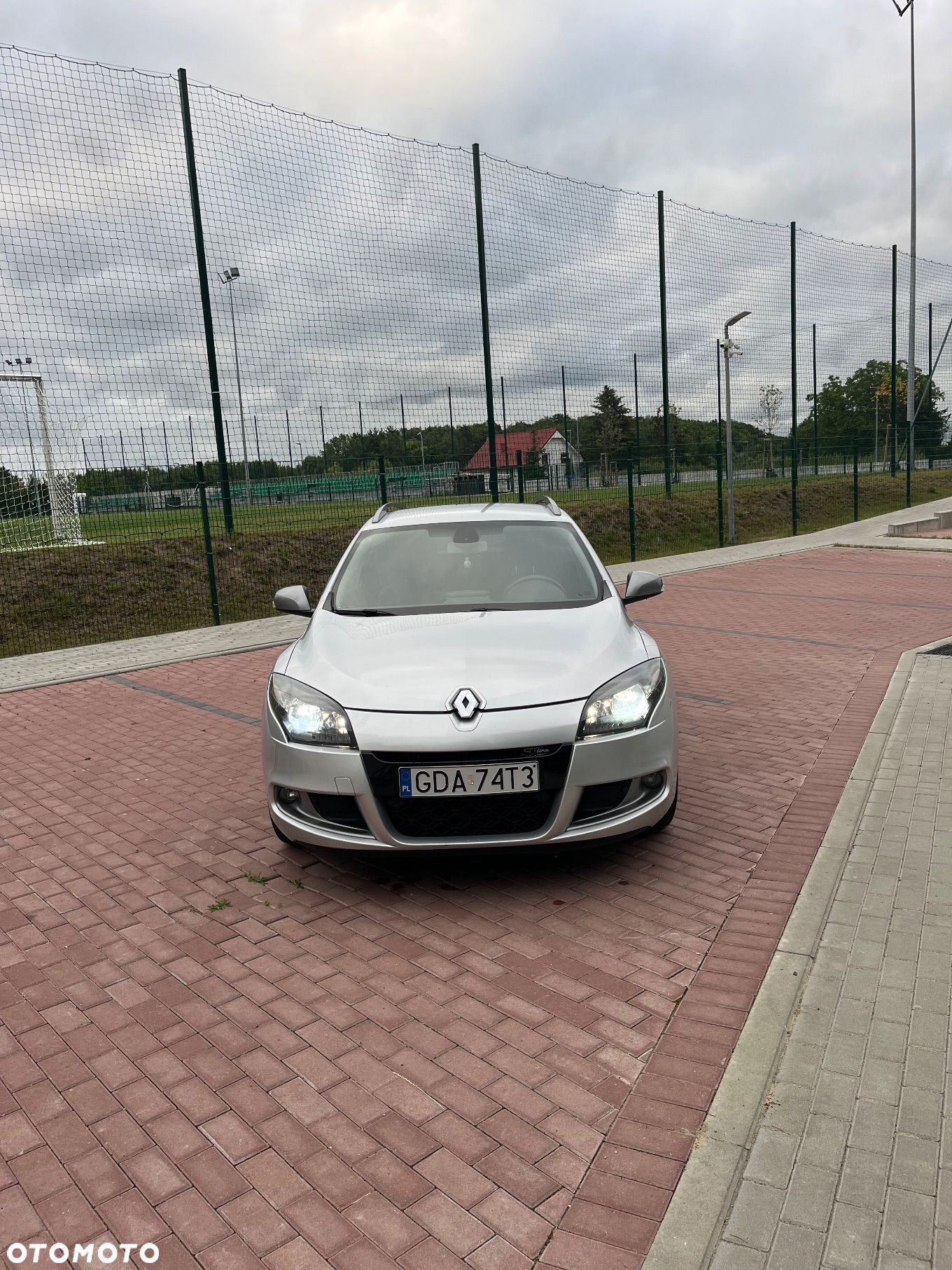 Renault Megane Grandtour TCe 130 Bose Edition - 1