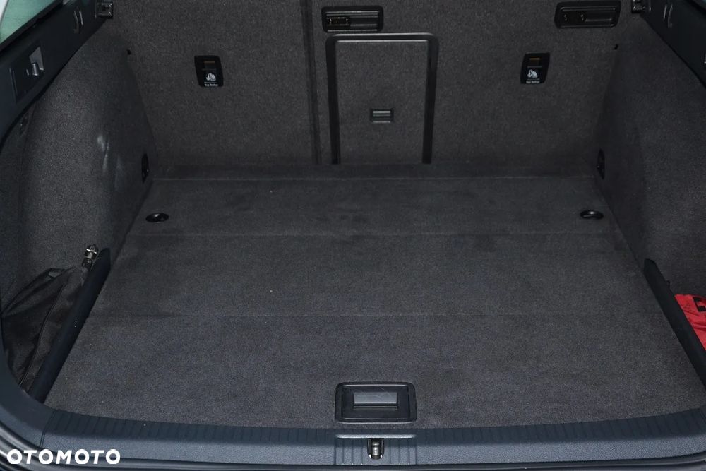 Volkswagen Golf Variant 1.6 TDI BMT Highline DSG - 24