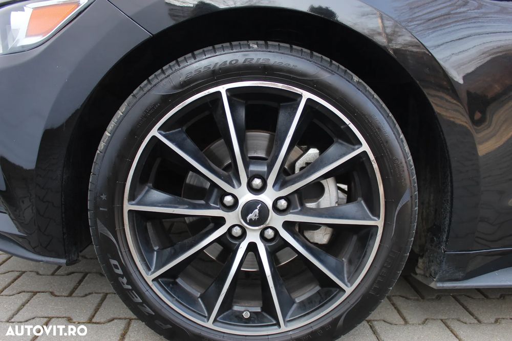 Ford Mustang 2.3 EcoBoost Aut. - 35