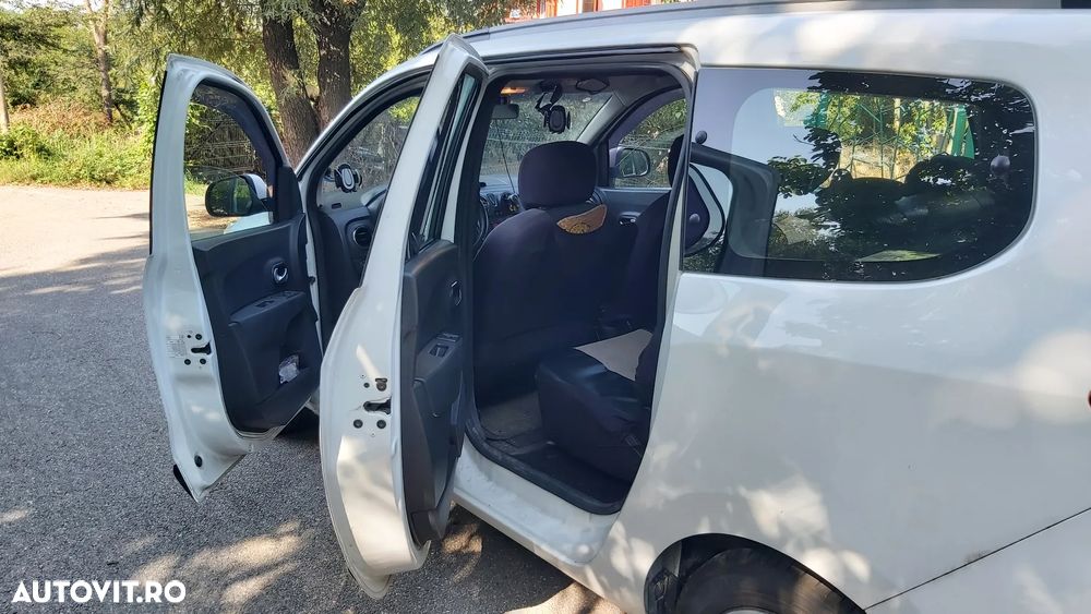 Dacia Lodgy 1.6 102 CP Laureate - 7
