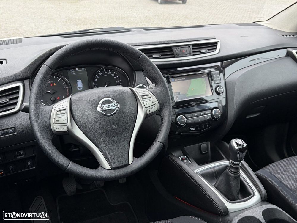 Nissan Qashqai 1.5 dCi N-Connecta - 5