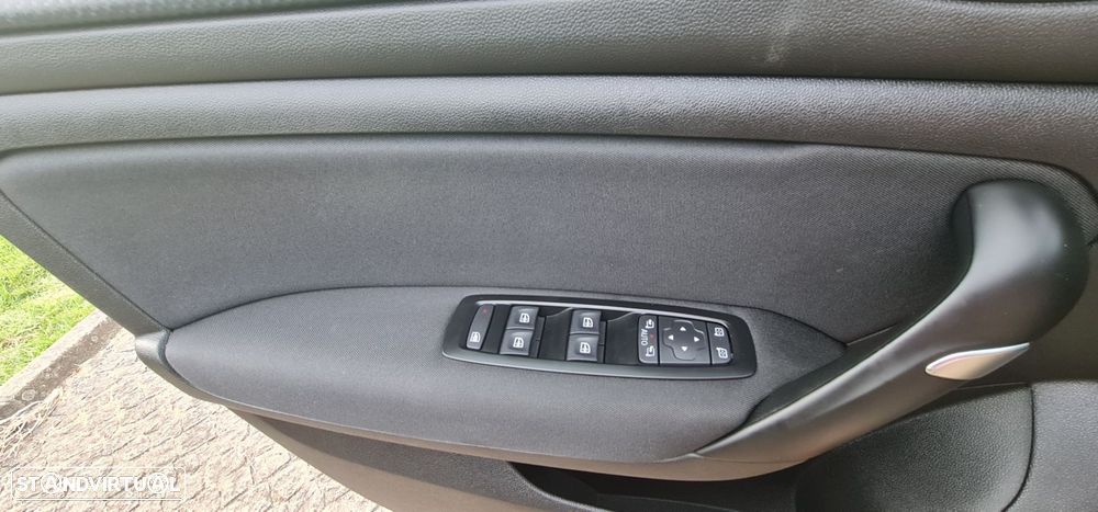 Renault Mégane 1.5 dCi Limited - 32