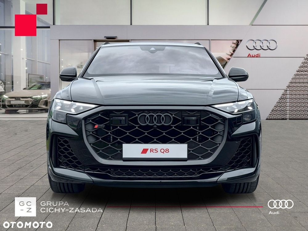 Audi RS Q8 - 9