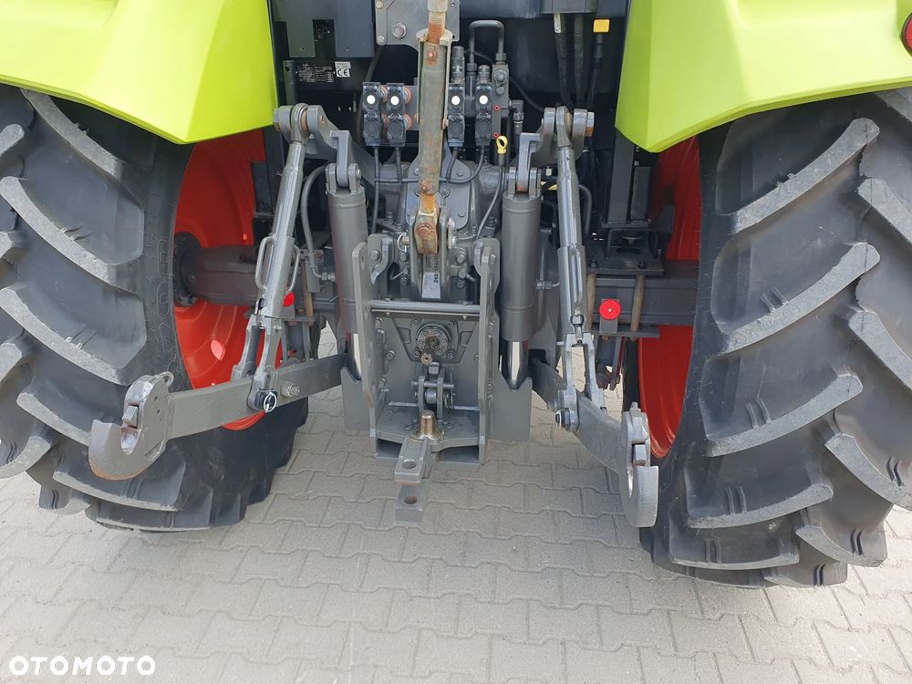 Claas Arion 430 - 6