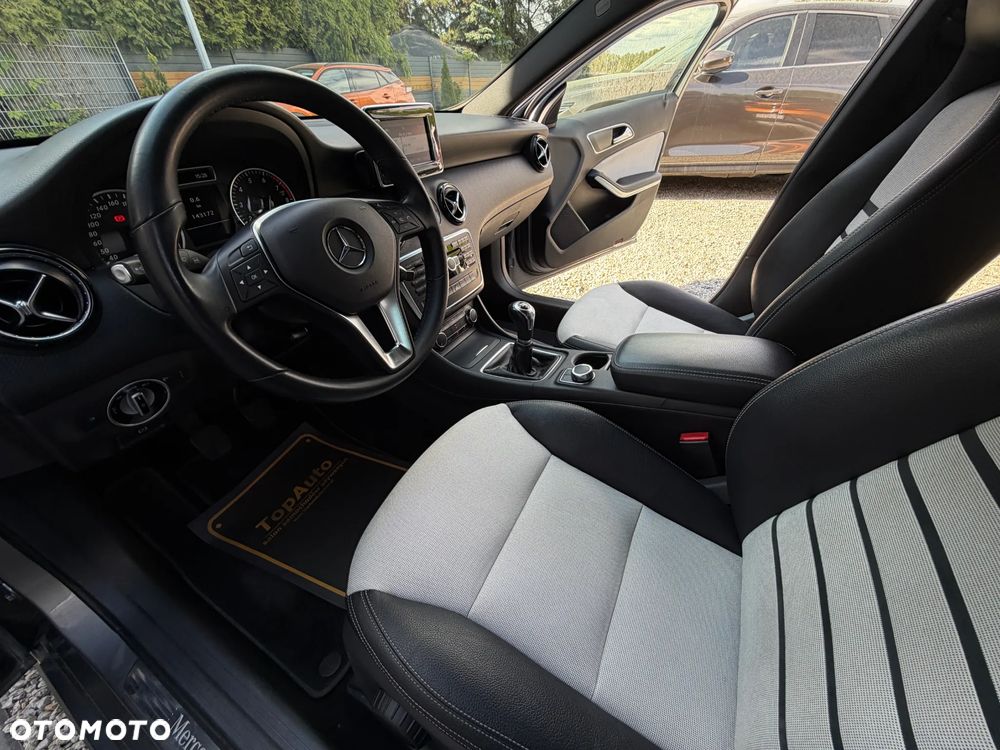 Mercedes-Benz Klasa A 200 (BlueEFFICIENCY) Urban - 19