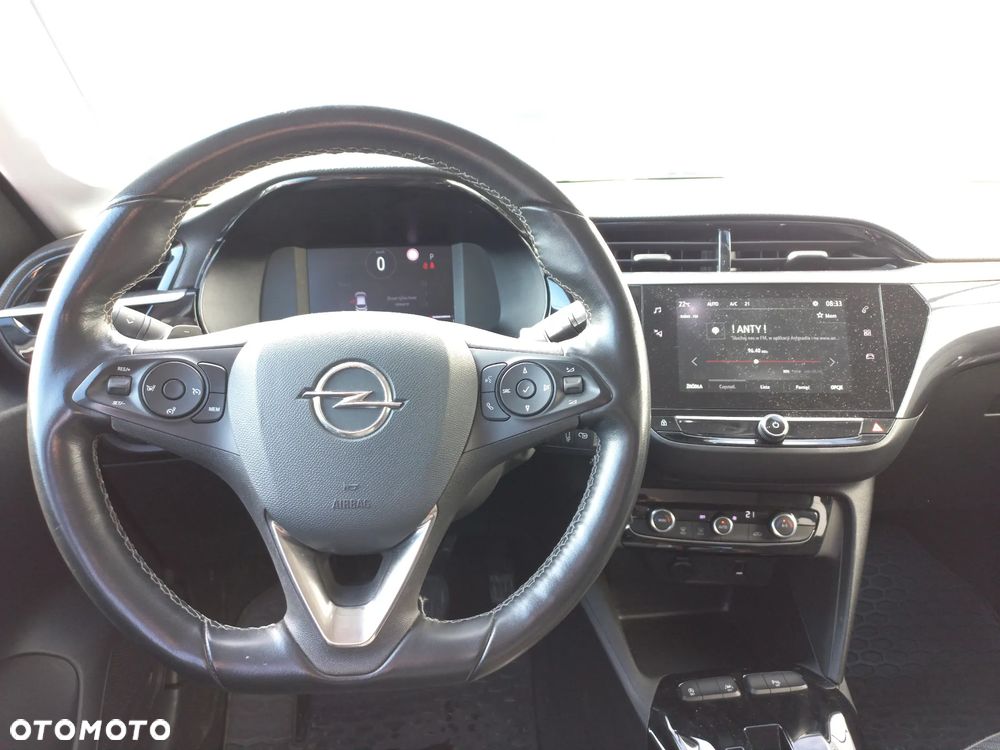 Opel Corsa 1.2 Elegance S&S - 11