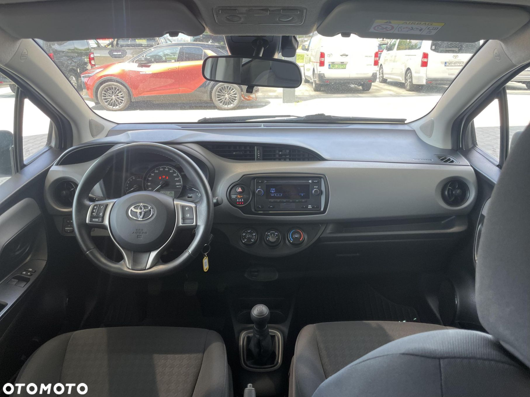 Toyota Yaris - 11