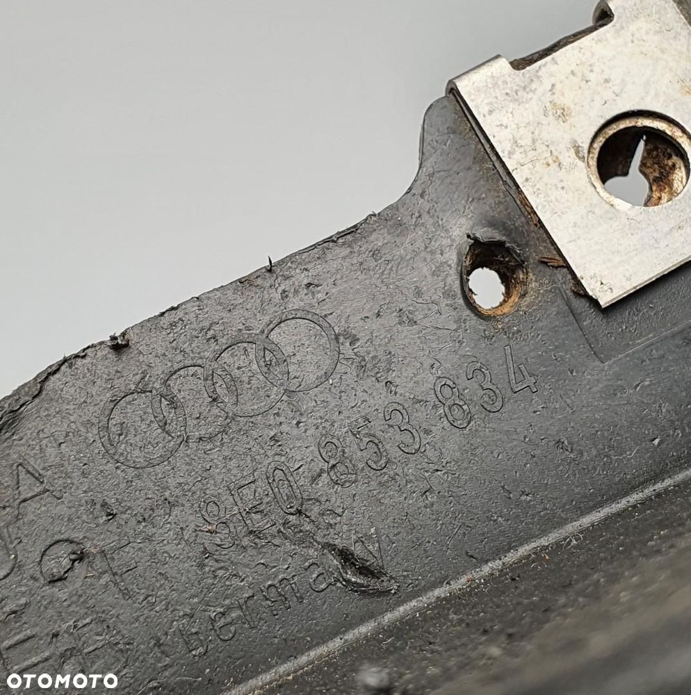 CHLAPACZ PRAWY TYŁ TYLNY AUDI A4 B7 8E0853834 - 3