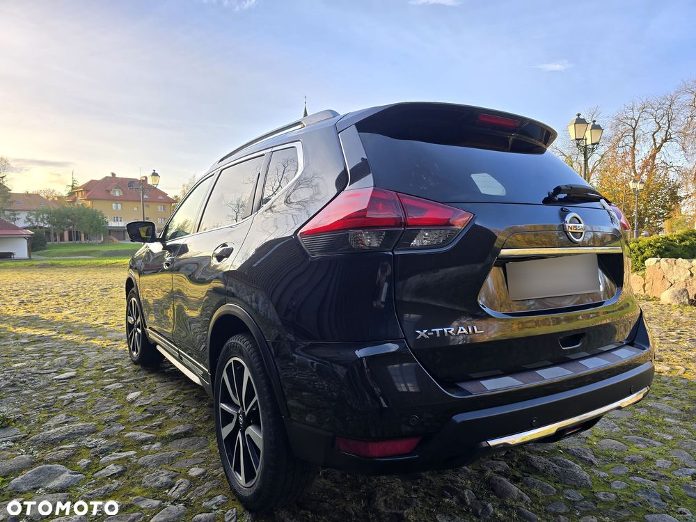 Nissan X-Trail 2.0 dCi Tekna Xtronic 4WD - 27