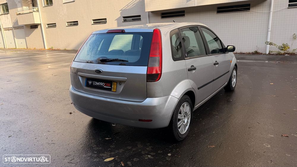 Ford Fiesta 1.25 Ambiente - 8