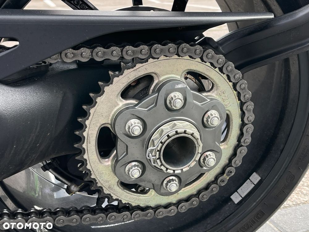 Ducati Diavel - 11