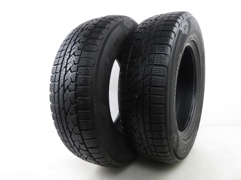 2x 215/70R16 OPONY ZIMOWE Kumho I'Zen RV 100T - 1