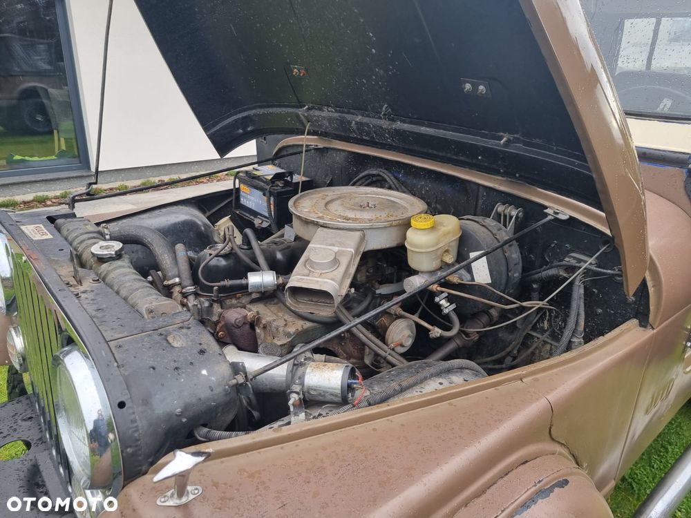 Jeep CJ - 10