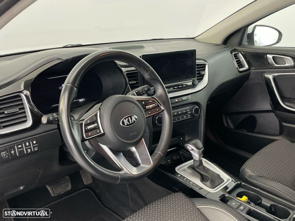 Kia XCeed 1.6 GDi PHEV Drive - 15