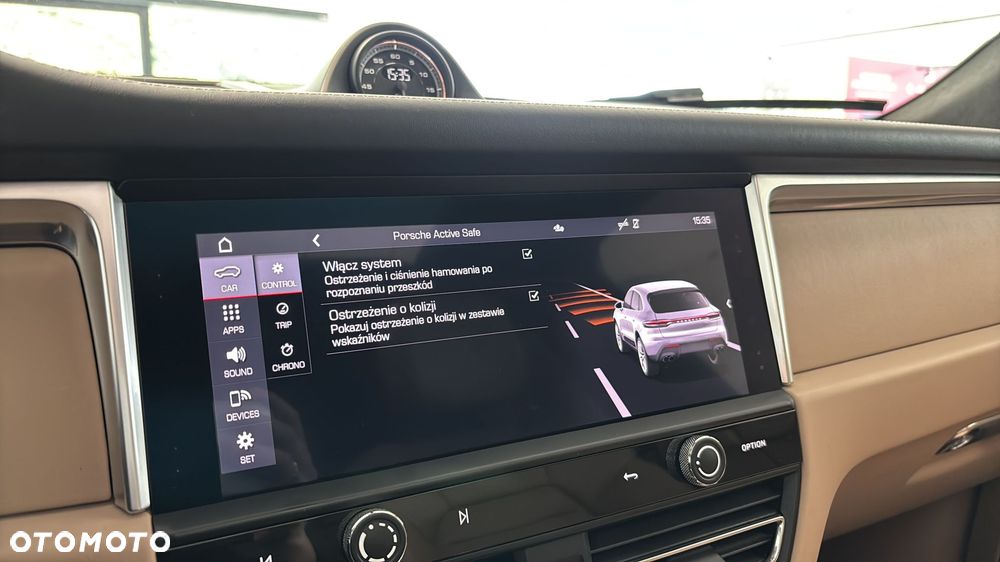 Porsche Macan Standard - 26