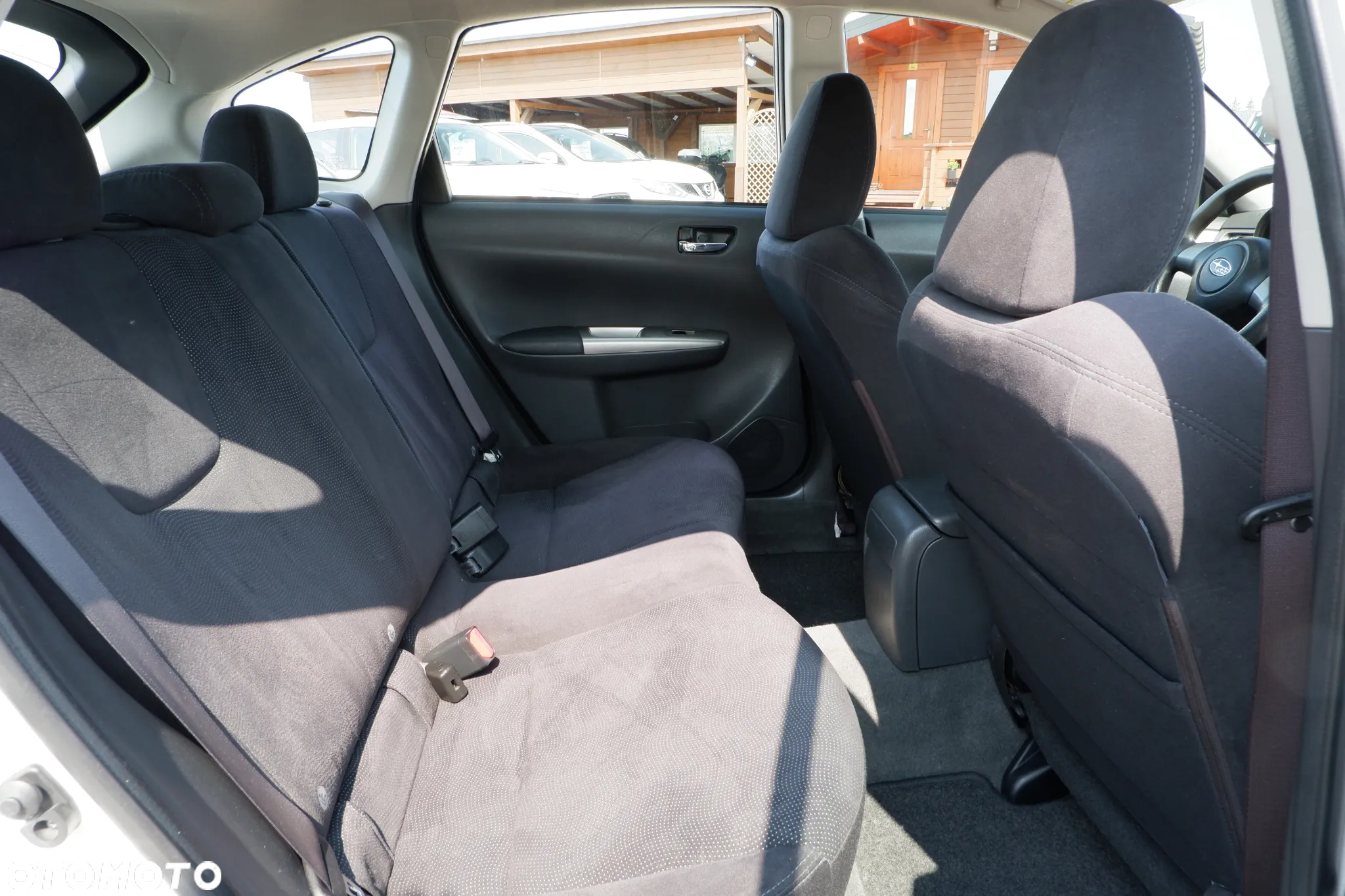 Subaru Impreza 1.5R Active - 12