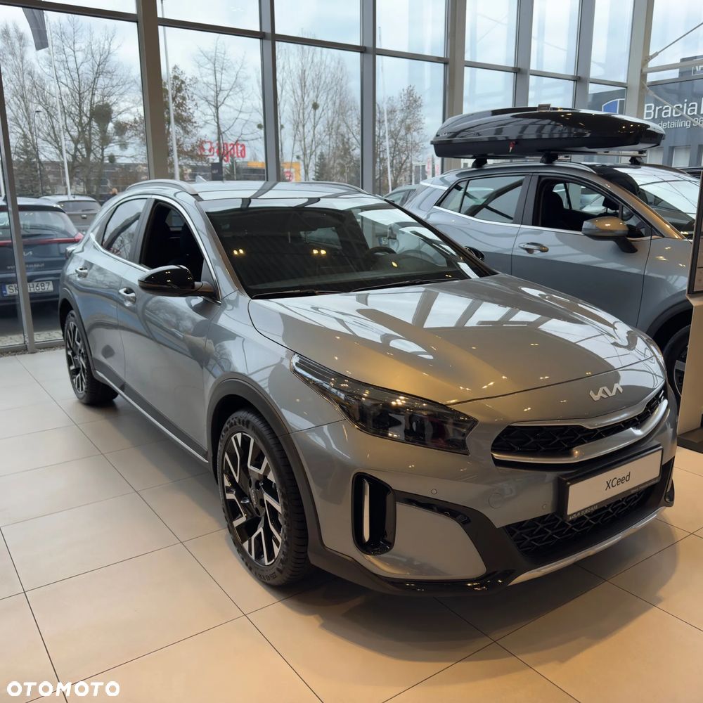 Kia XCeed 1.6 T-GDI Tribute DCT - 3