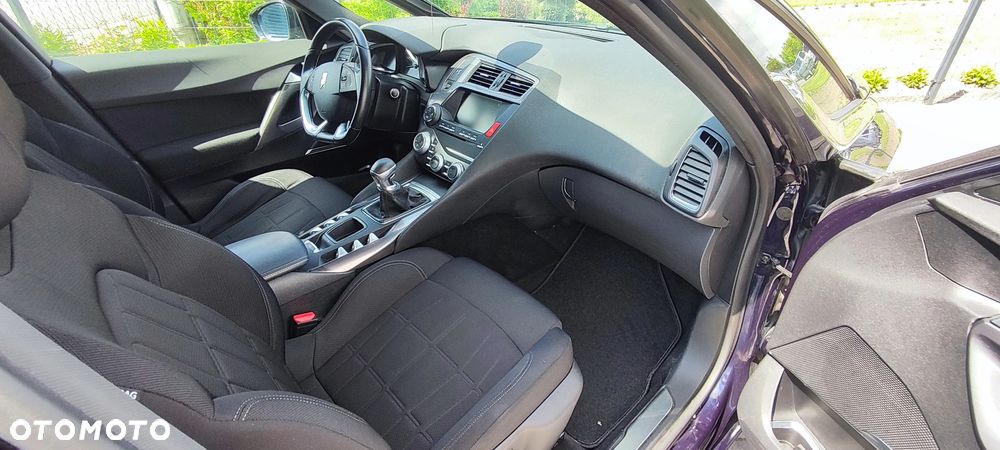 Peugeot 2008 1.6 BlueHDi Allure S&S - 6