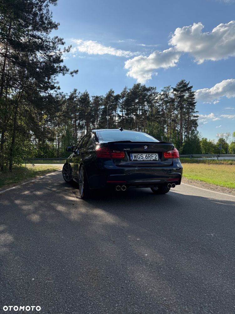 BMW Seria 3 328i xDrive - 5