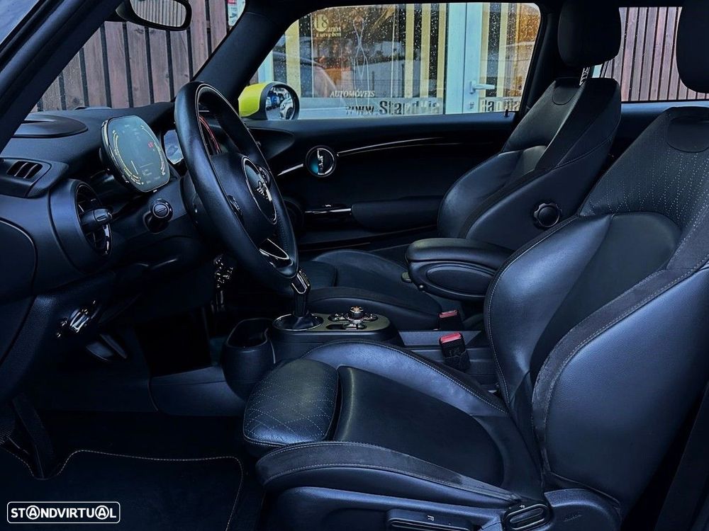 MINI 3 Portas Cooper SE - 9