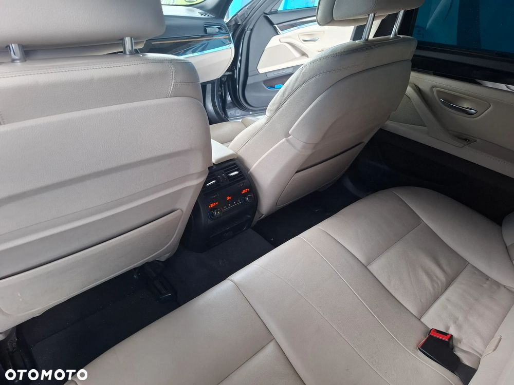 BMW Seria 5 - 12
