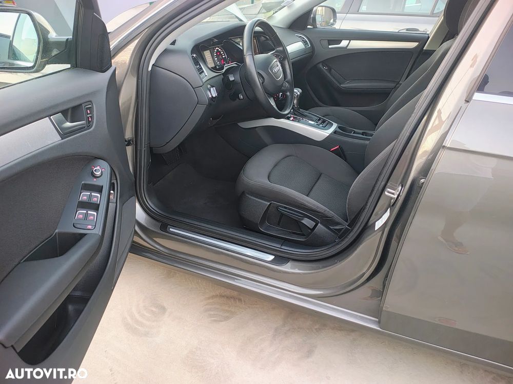 Audi A4 Limuzina 2.0 TDI DPF multitronic Ambiente - 5