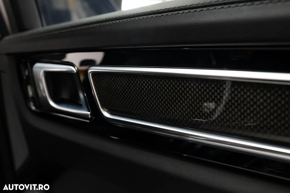 Porsche Cayenne S - 38