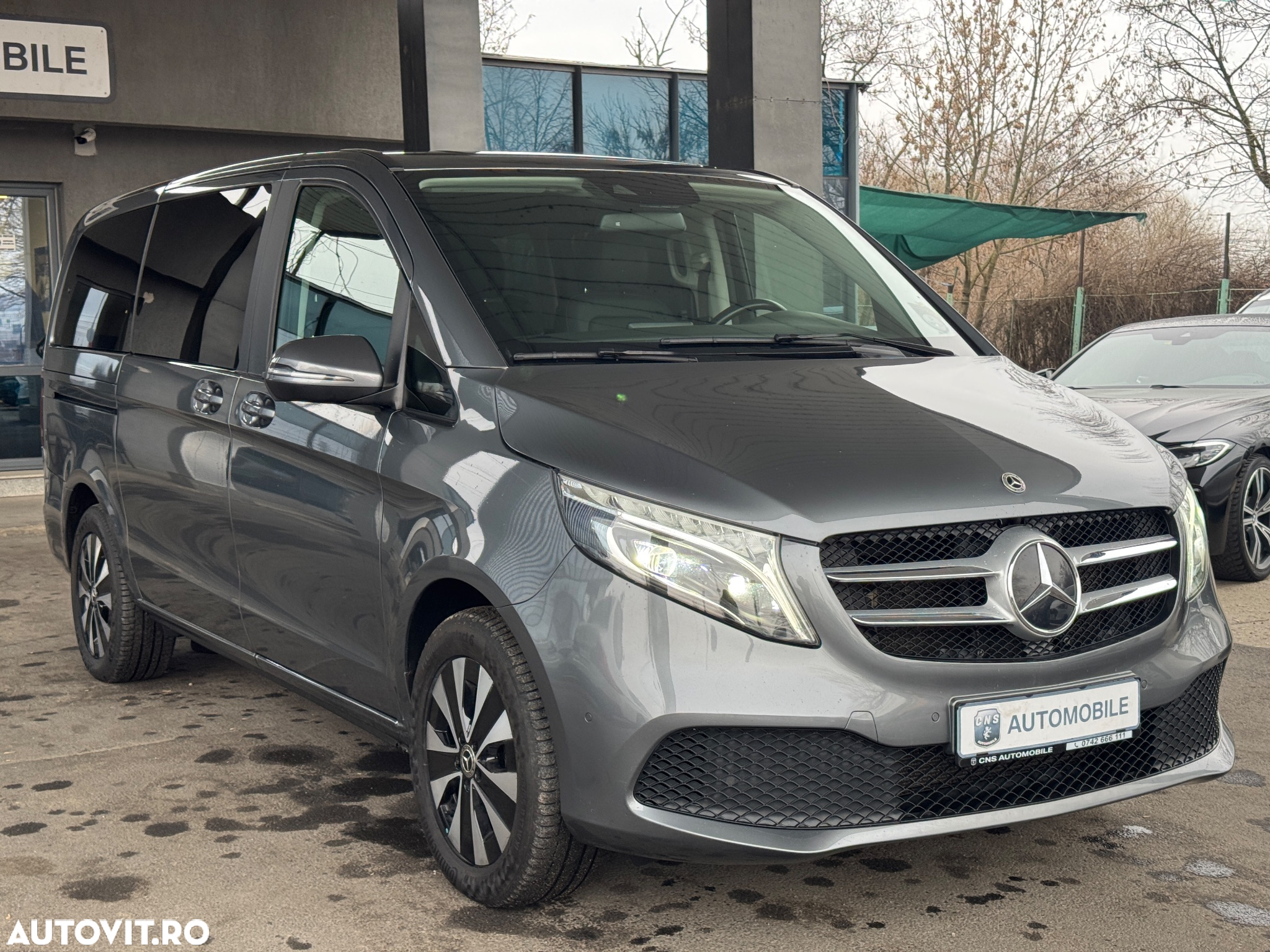Mercedes-Benz V 300 d lang 4Matic 9G-TRONIC Avantgarde Edition 2020 - 8