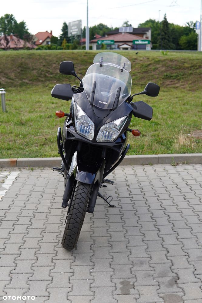 Suzuki V-STROM - 4