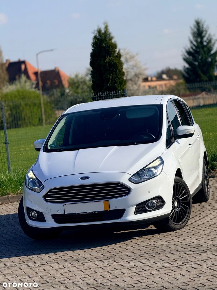Ford S-Max 2.0 EcoBlue Titanium - 2