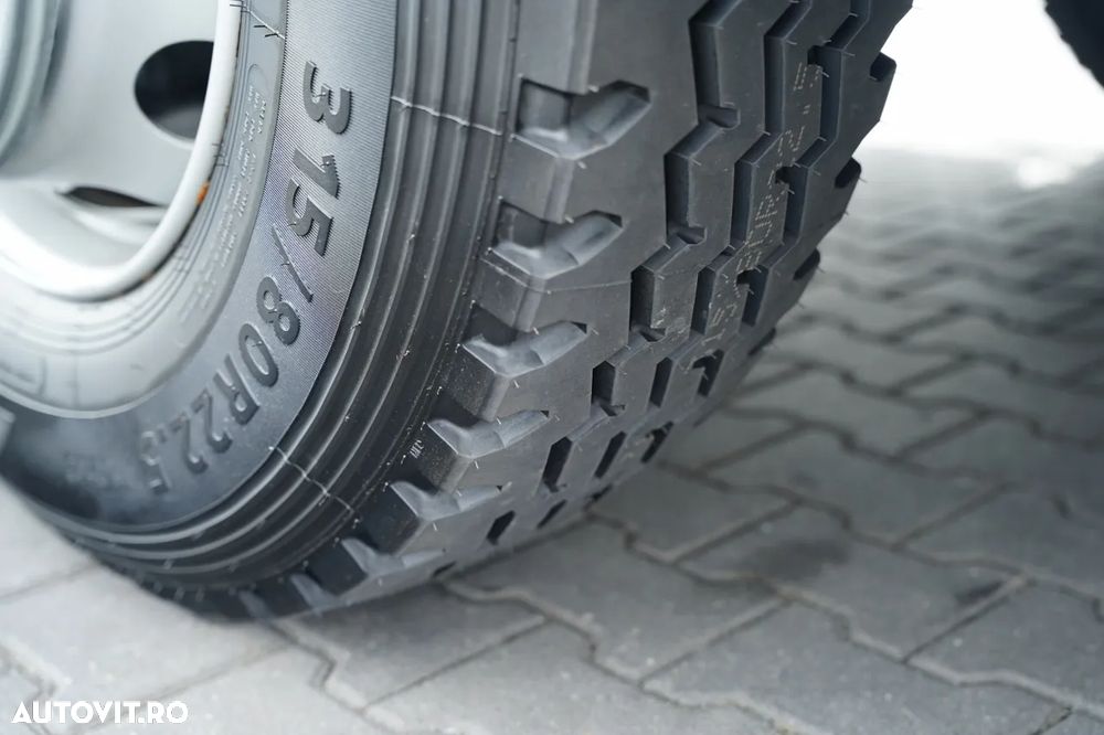 MAN TGS 35.420 / 8X4 / BASCULĂ CU 2 LATE - 6 M / LATERALĂ HIDROBRATĂ / BORDMATIC / VINCENT / EURO 6 - 25