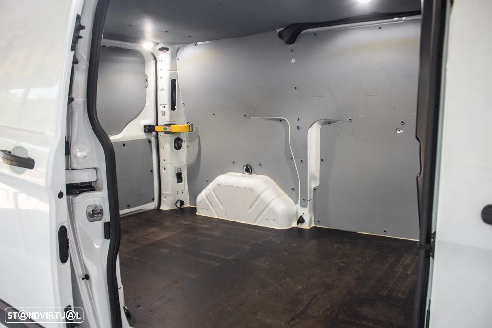Ford Transit Custom - 28