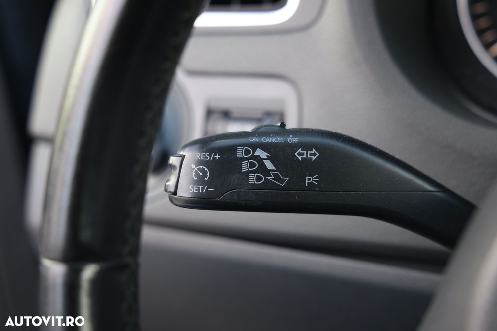 Volkswagen Polo 1.6 TDI DSG Style - 25