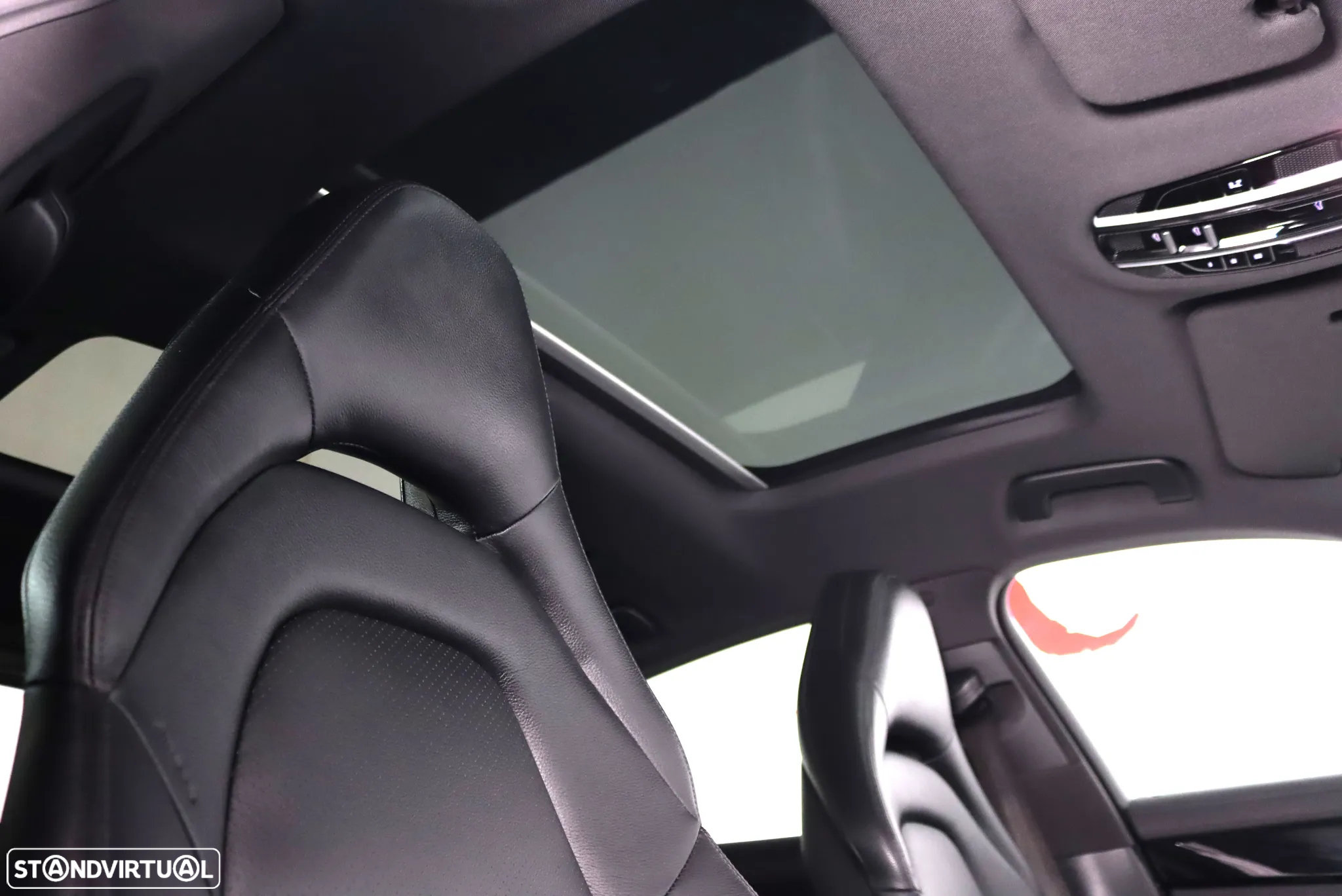 Porsche Panamera 4 E-Hybrid - 20