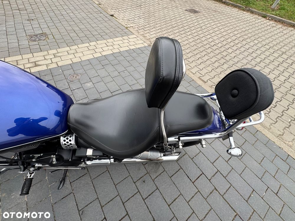 Triumph Speedmaster - 9