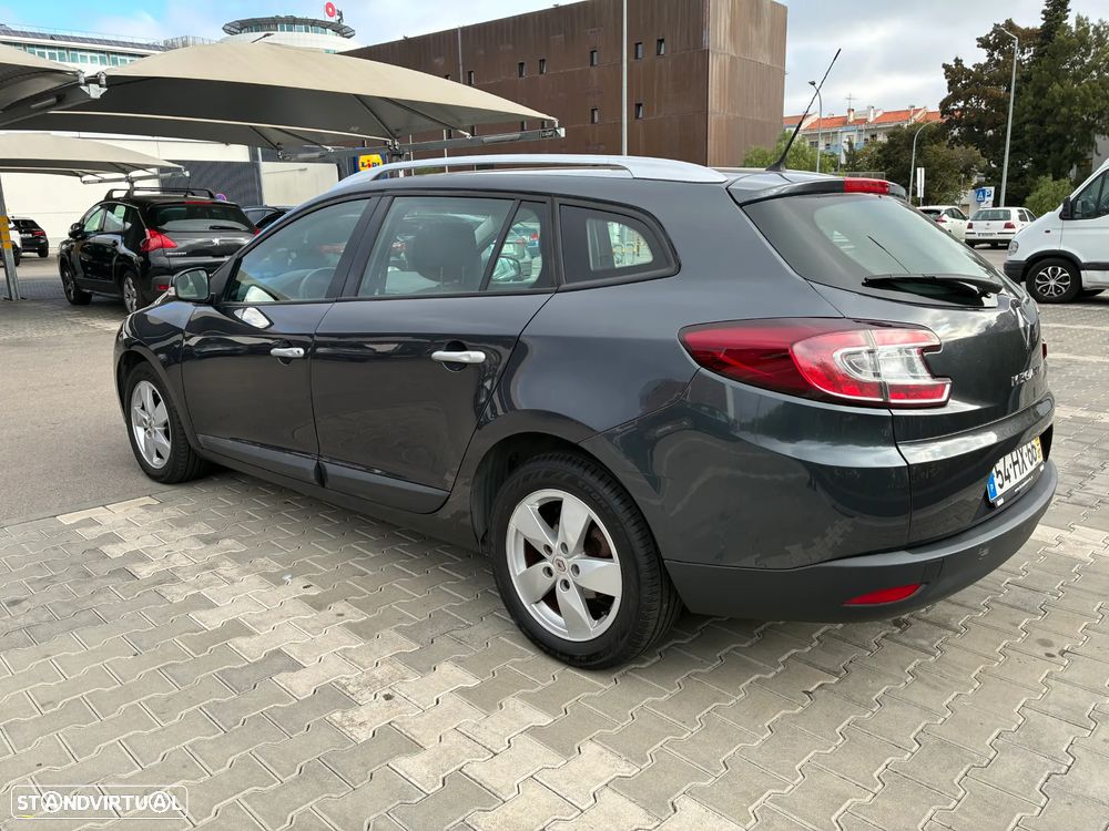 Renault Mégane Sport Tourer 1.5 dCi Dynamique - 6