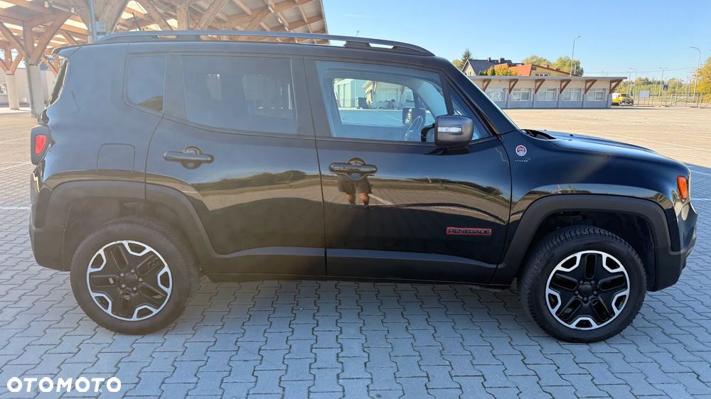 Jeep Renegade 2.0 MultiJet Trailhawk 4WD S&S - 4