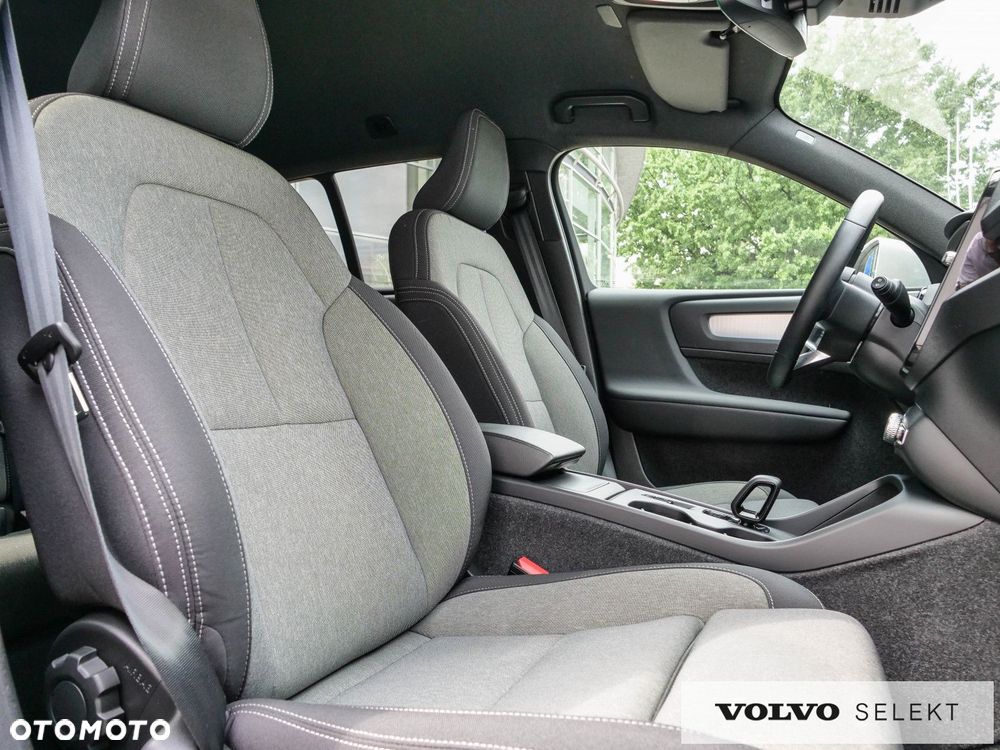 Volvo XC 40 - 28