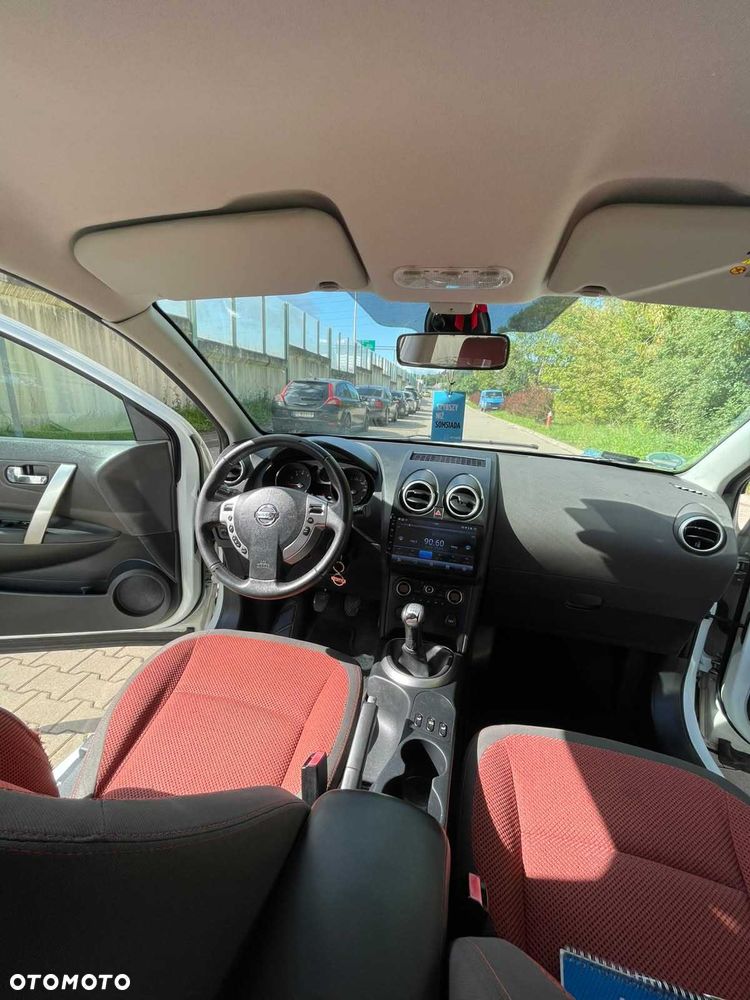 Nissan Qashqai - 8