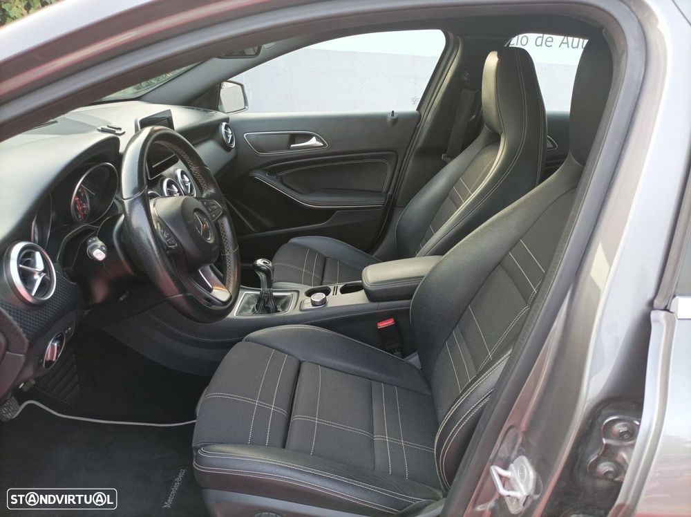 Mercedes-Benz A 180 d Urban - 13