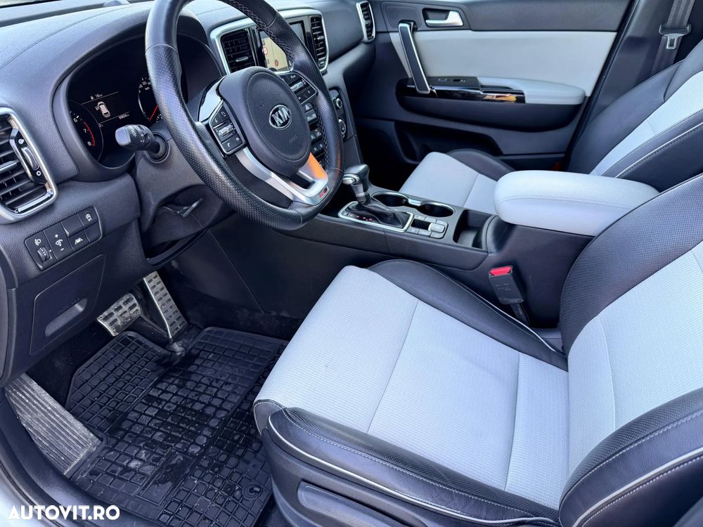 Kia Sportage 1.6 T-GDI 7DCT 4x4 GT Line - 11