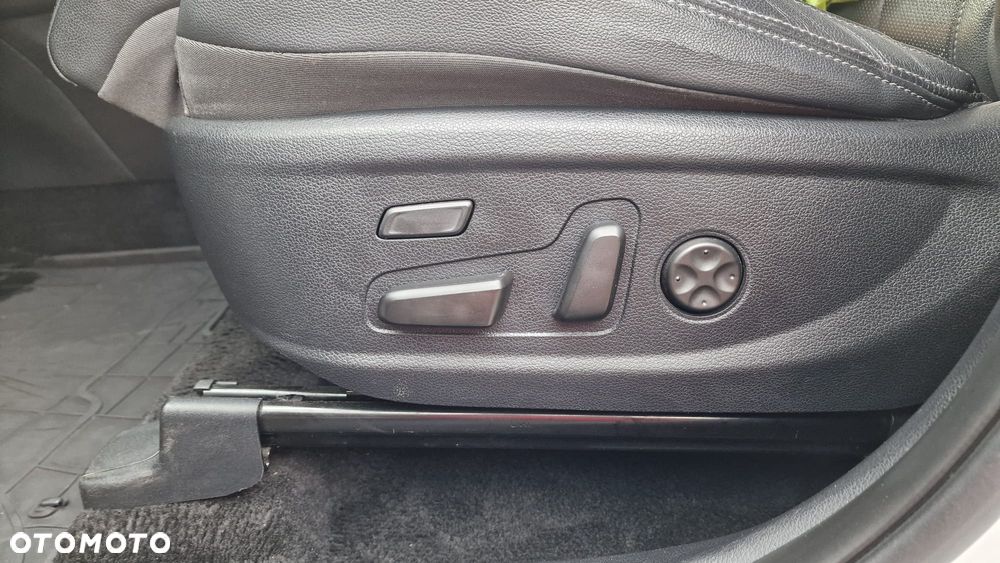 Hyundai Santa Fe 2.0 CRDi Platinum 4WD - 18