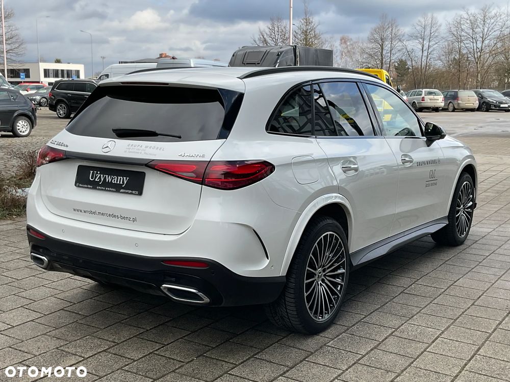 Mercedes-Benz GLC ver-300-de-4matic-9g--tronic-amg-line - 4