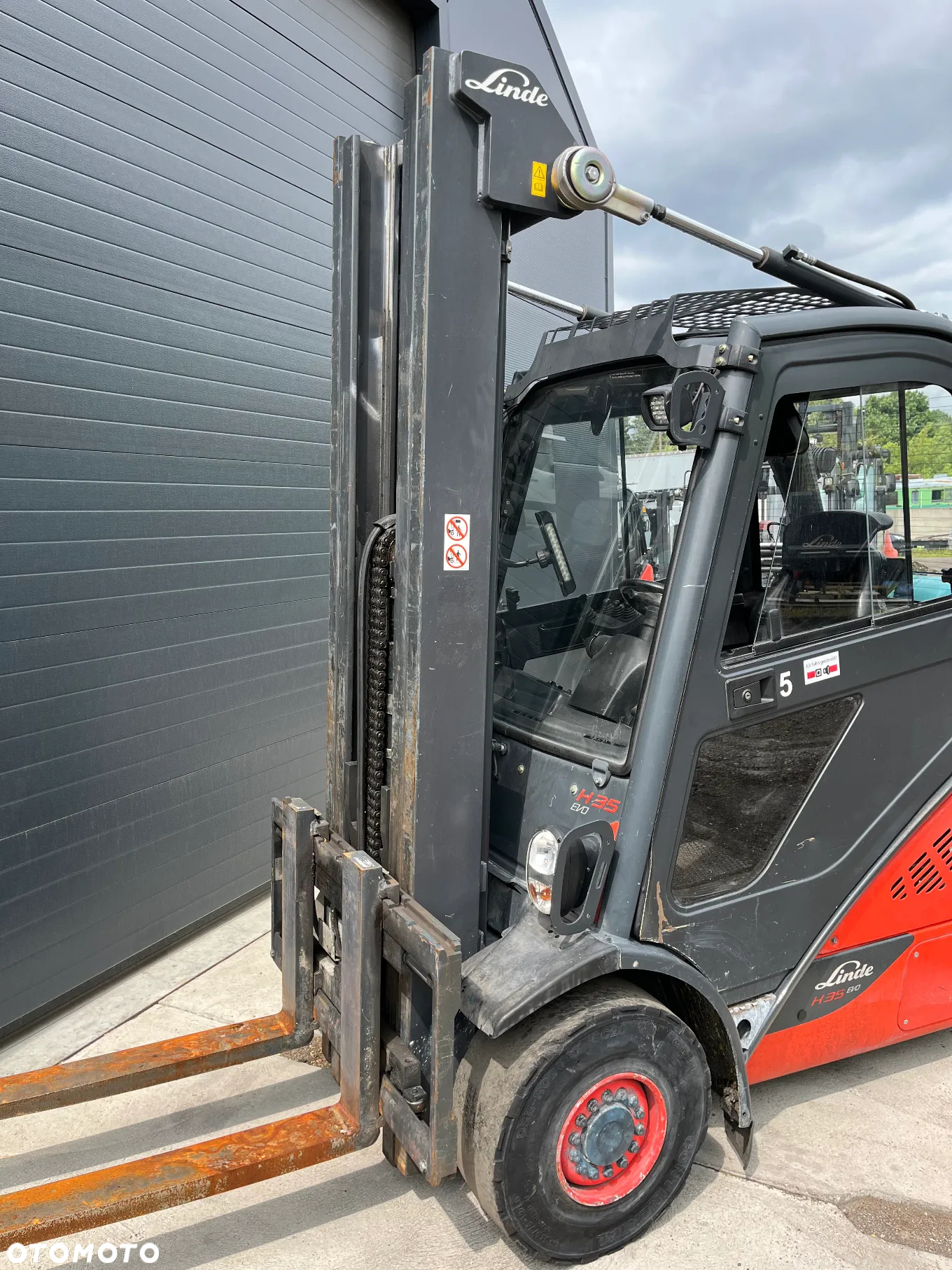 Linde H35-T Gaz LPG TRIPLEX kabina przesuw boczny  oświetlenie drogowe - 12