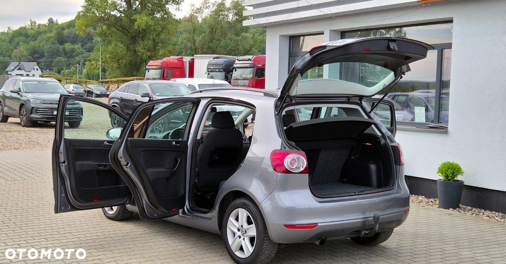 Volkswagen Golf Plus - 17